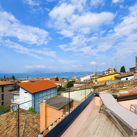 Casa Tunina Apartment Desenzano del Garda Luaran gambar