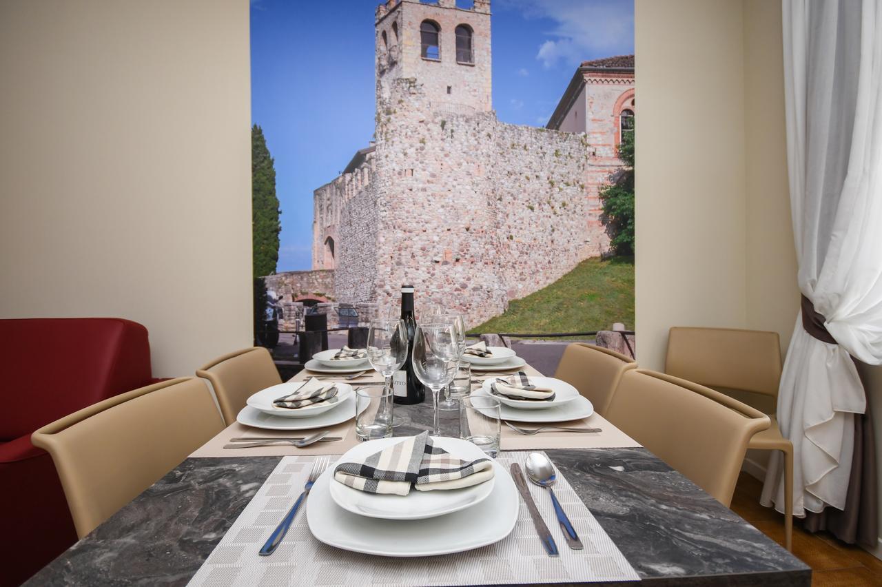 Casa Tunina Apartment Desenzano del Garda Luaran gambar