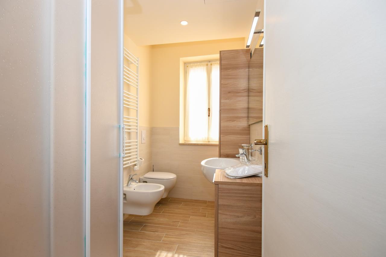 Casa Tunina Apartment Desenzano del Garda Luaran gambar