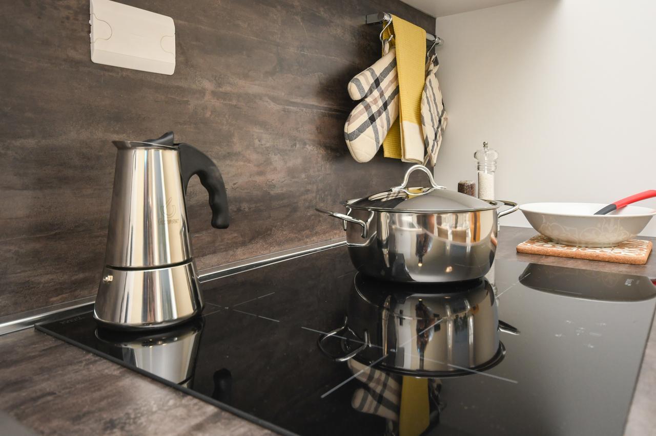 Casa Tunina Apartment Desenzano del Garda Luaran gambar